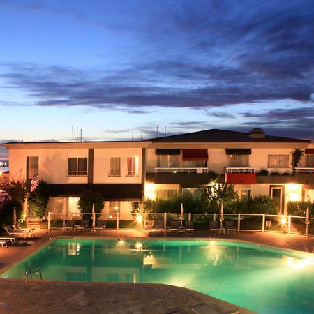 Best Western Plus La Marina Saint-Raphaël Buitenkant foto