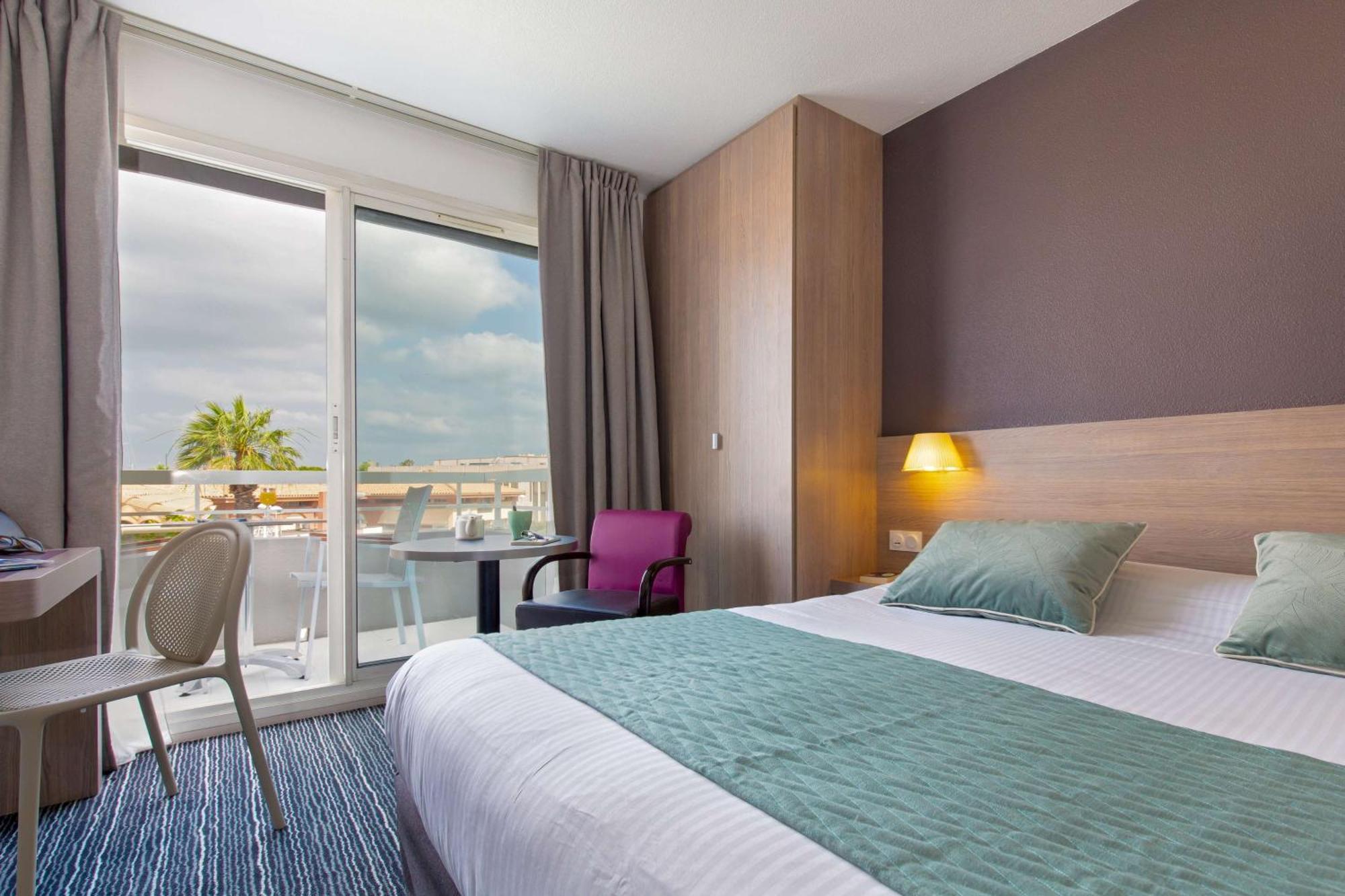 Best Western Plus La Marina Saint-Raphaël Buitenkant foto