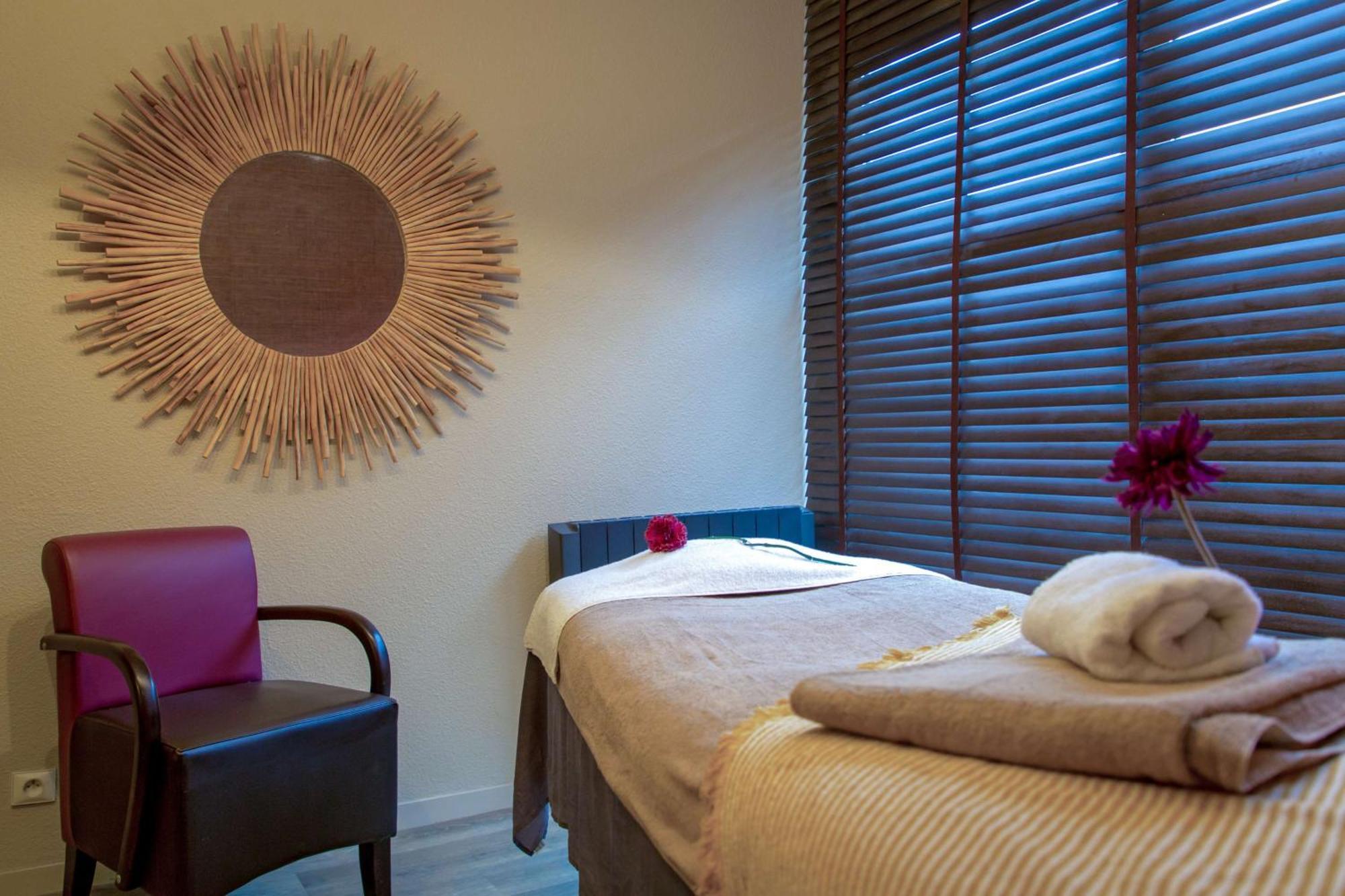Best Western Plus La Marina Saint-Raphaël Buitenkant foto