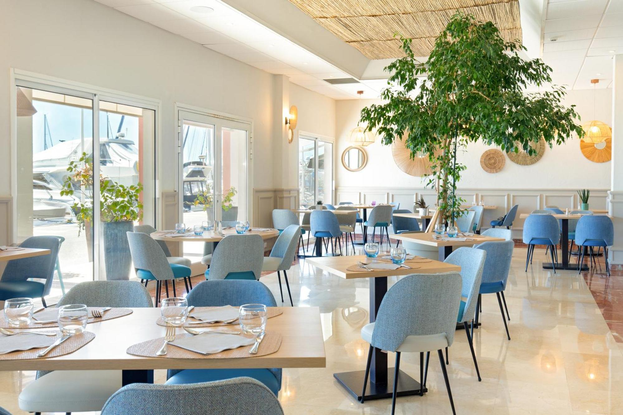 Best Western Plus La Marina Saint-Raphaël Buitenkant foto
